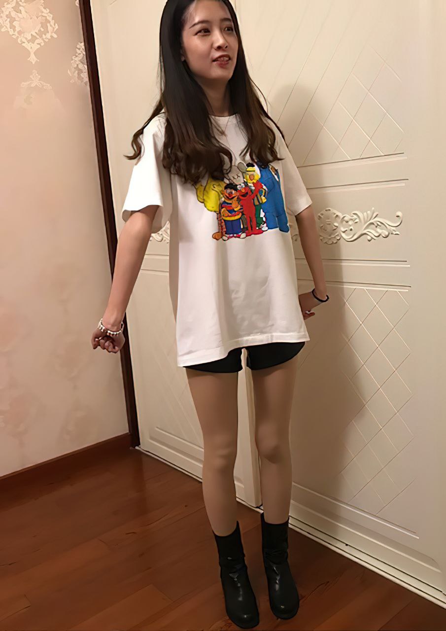 啊在公交车上被轮流玩