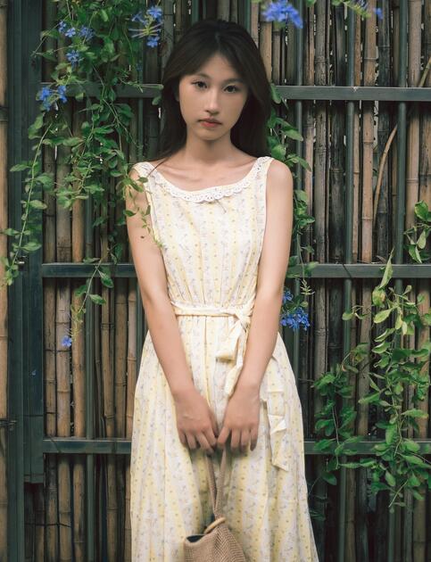 99久久国产综合色-日韩精品在线视频直播 - 小鸡AV天降女子从二楼未删减