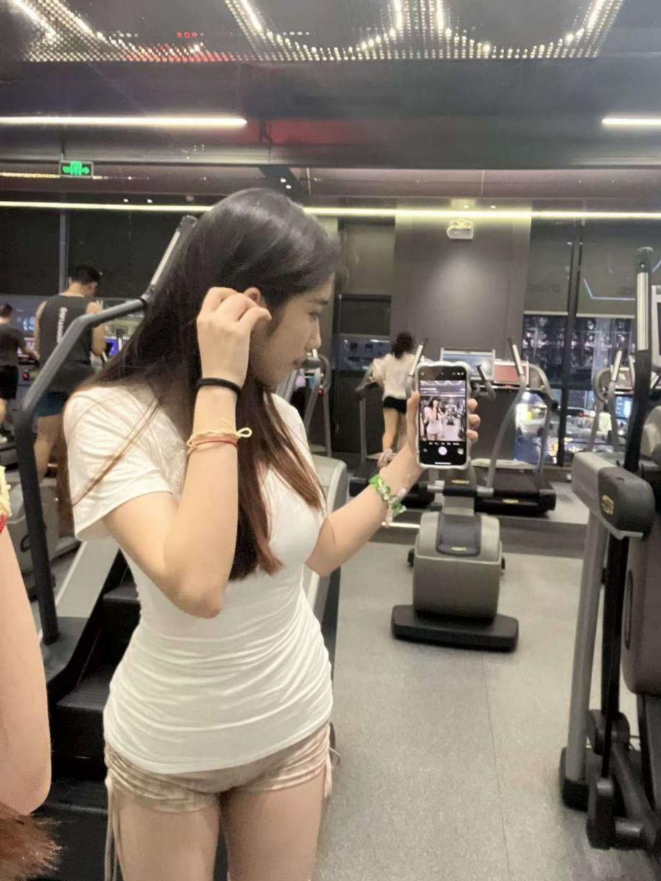 伊人情成综合网2019-国产男女啪啪 - 小鸡AV青青色在线