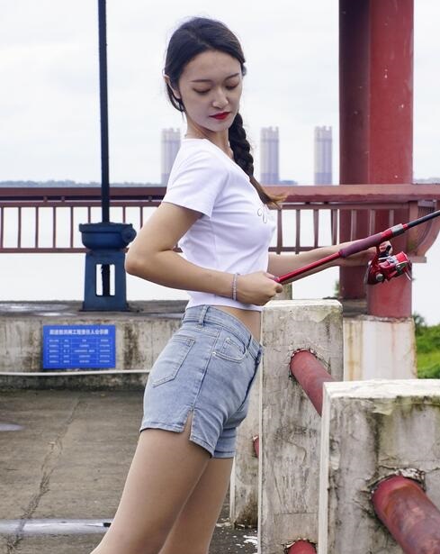 一本综合久久国产二区