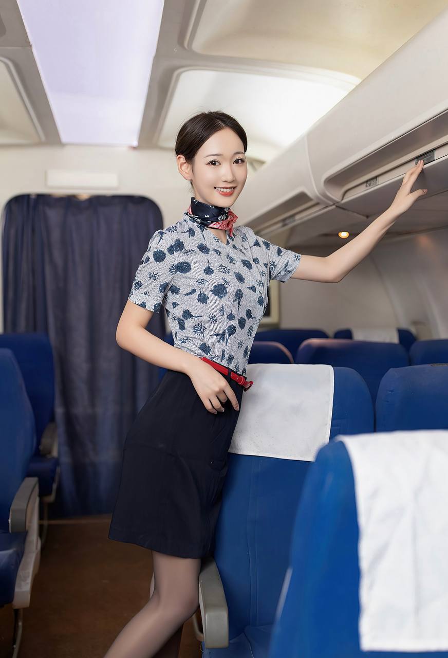 国产精品永久免费-伊人成综合 - 小鸡AV成年日韩片av在线网站