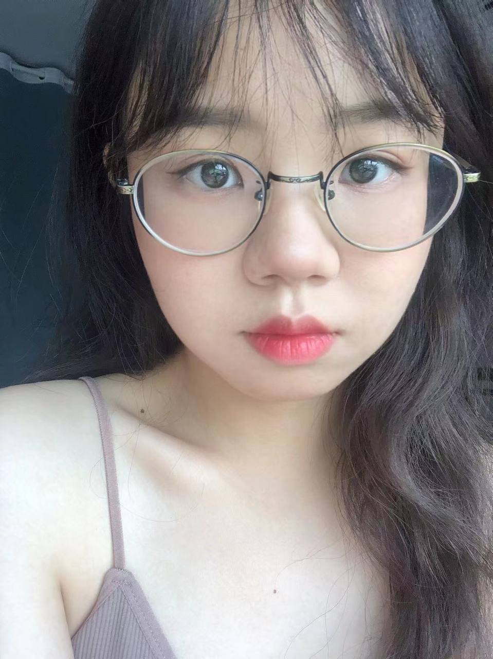 我把护士日出了白浆