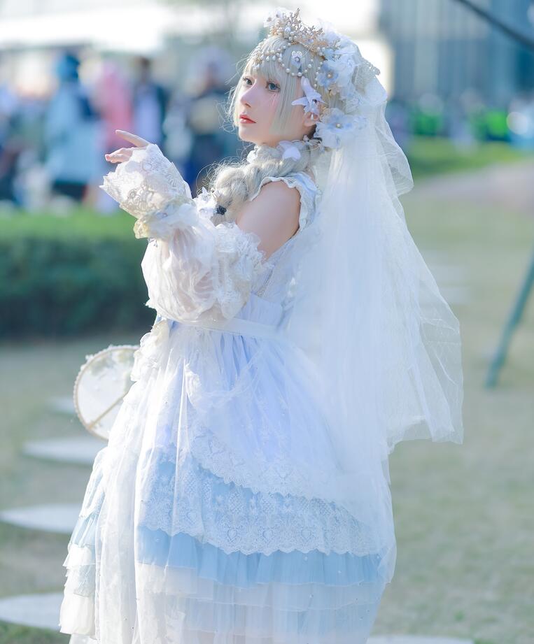 国产玩弄人妻出轨系列电影-女囗交大图片26交 - 小鸡AV国产真实乱了老女人视频