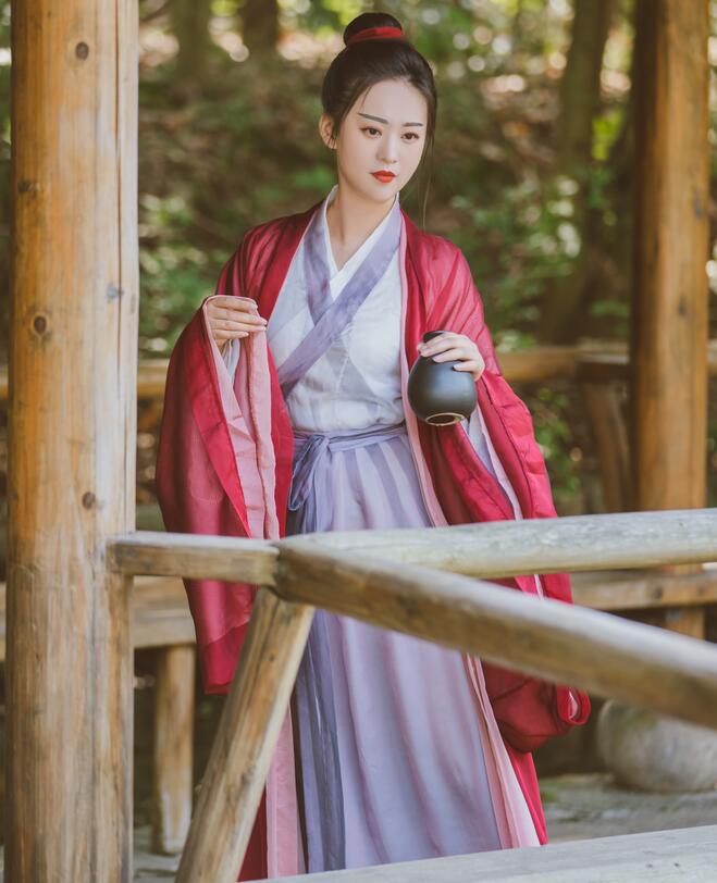 原味小视频在线www观看-顶破水晶肉色丝袜进入 - 小鸡AV男生手放进我内裤揉摸gif