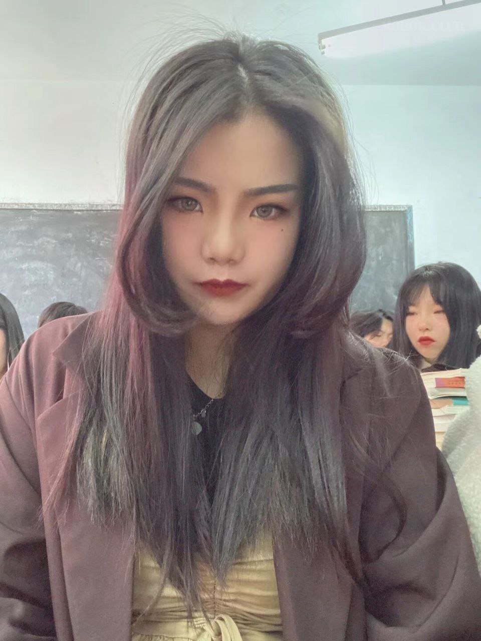 亚洲一二三区视频-91论坛在线 - 小鸡AV极品虎白女在线观看一线天