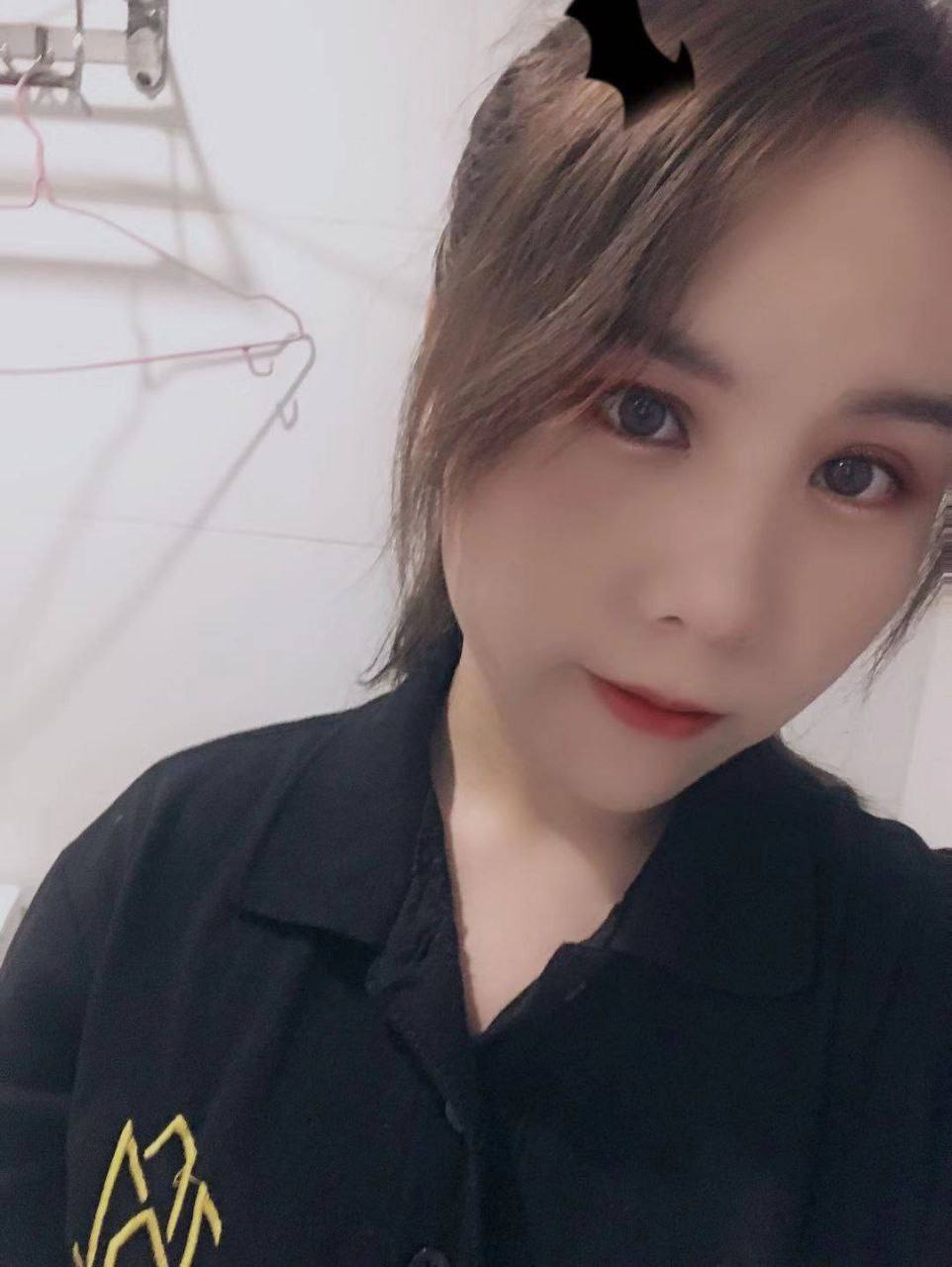 国产亲妺妺乱的性视频免