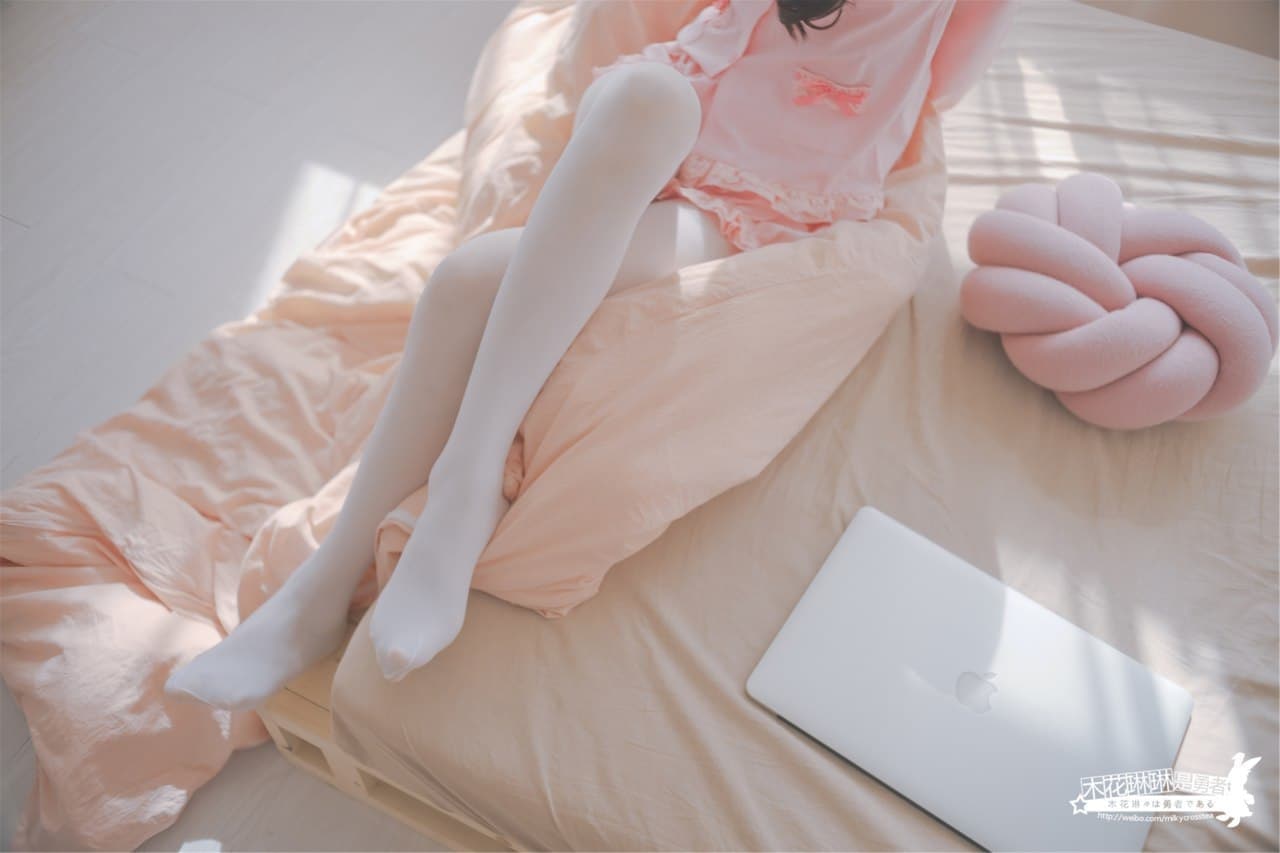 精品国产乱码久久久久久1区2区-亚洲-免费看一区无码无A片 - 小鸡AV无套内谢少妇毛片A片樱花