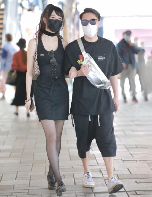 自宅警备员1-手机电影网 - 小鸡AV久久九九亚洲精品