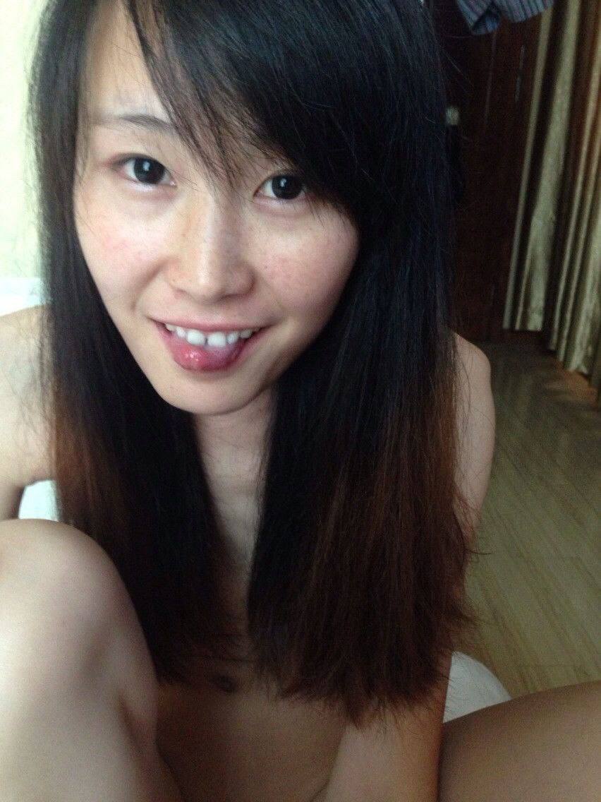 想日B了看看日B图片