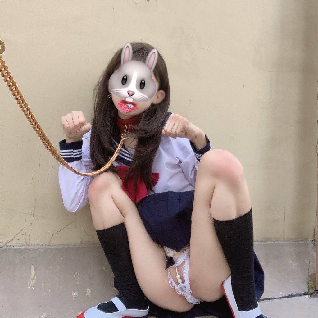 在线视频一区二区三区四区-贵妃被侍卫扒开双腿疯狂输出漫画 - 小鸡AV国产真实乱人偷精品人妻图片