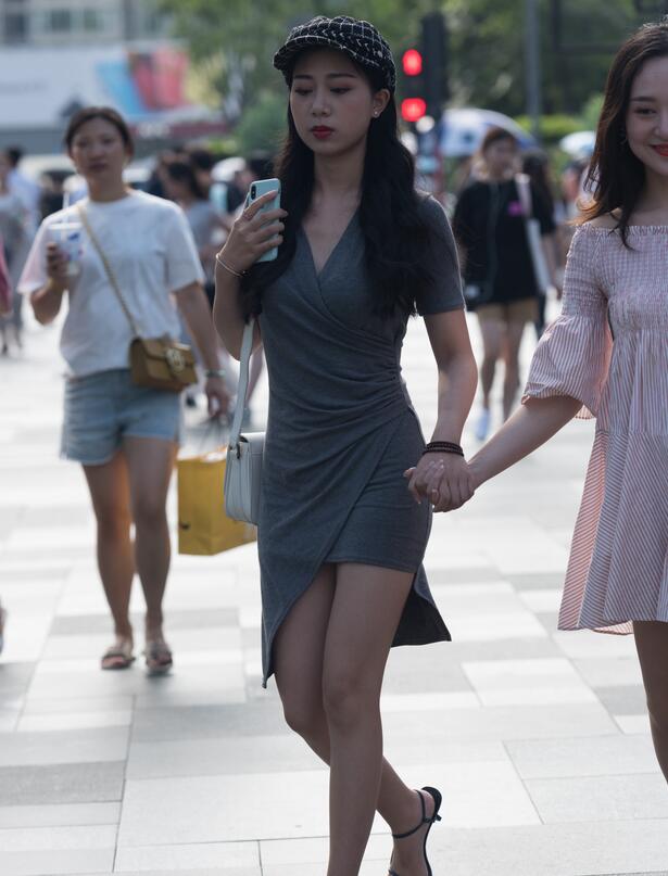 把腿张开被添得死去活来在线