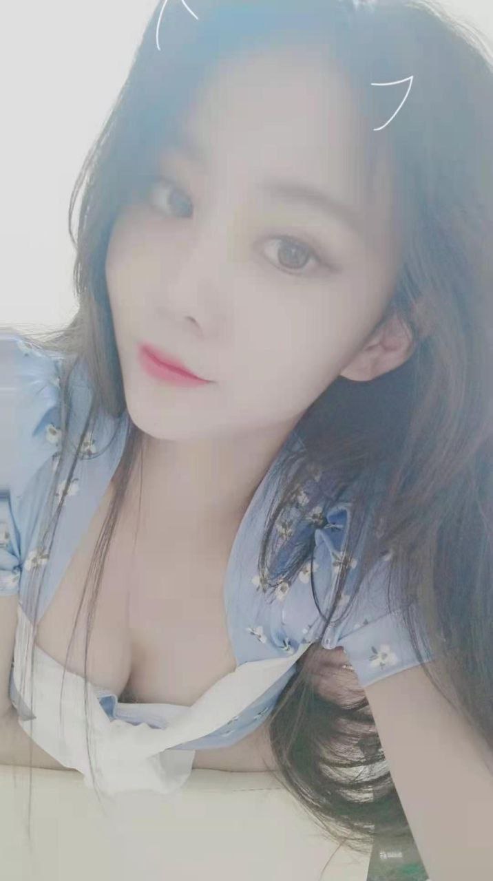 公车上雪柔被猛烈进出