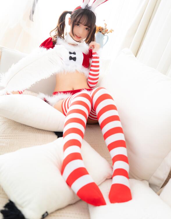 亚洲AV色情偷拍精品-啊边走边做h文太深了h - 小鸡AV嫩草AV久久伊人妇女超级A