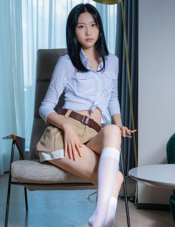 全篇肉高H秘书被C办公室白