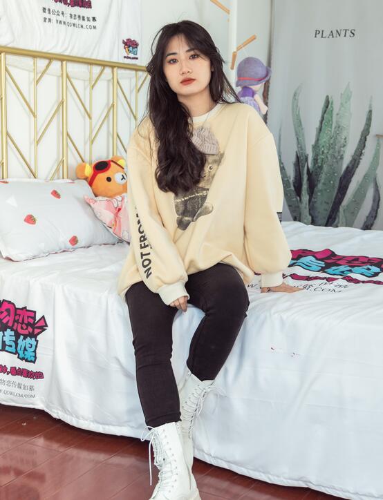 久视频免费精品6-亚洲视频网址 - 小鸡AV失禁边走边把尿羞耻play