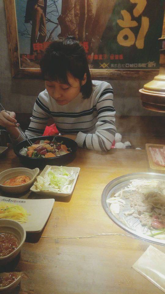 国产视频一二区-国产在线观看第一页 - 小鸡AV忘穿内裤让同桌摸出水