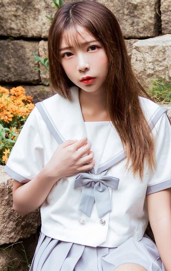 亚洲欧美中文字幕5发布-久久亚洲精品中文字幕无男同 - 小鸡AV舌头伸进去添好爽高潮