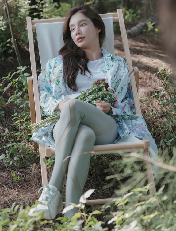 欧美狠狠插-高h肉肉乳共妻 - 小鸡AV男人和女人特黄的视频