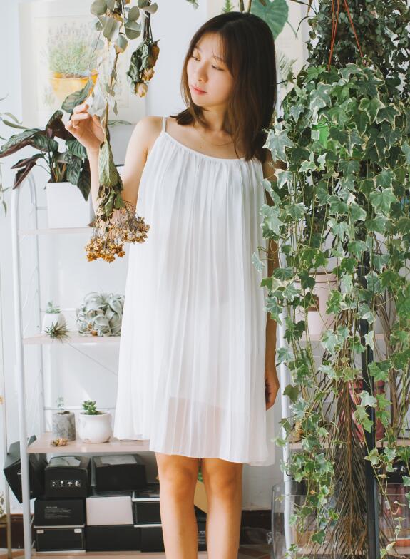 亚洲黄色片一级-久久午夜电影网 - 小鸡AV文文被七个男人玩一夜小说