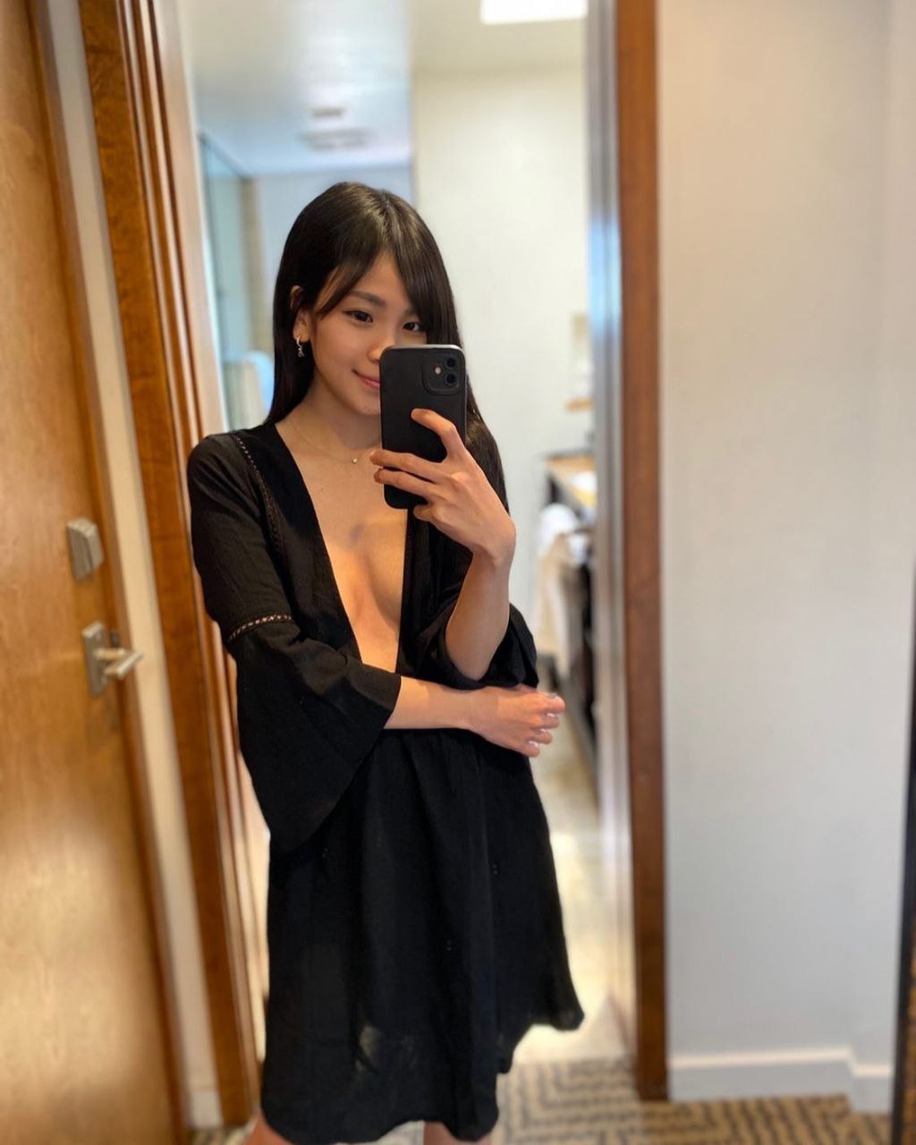 伊人久久大香线蕉综合电影网-精品成人免费播放国产片 - 小鸡AV国产一区二区网站