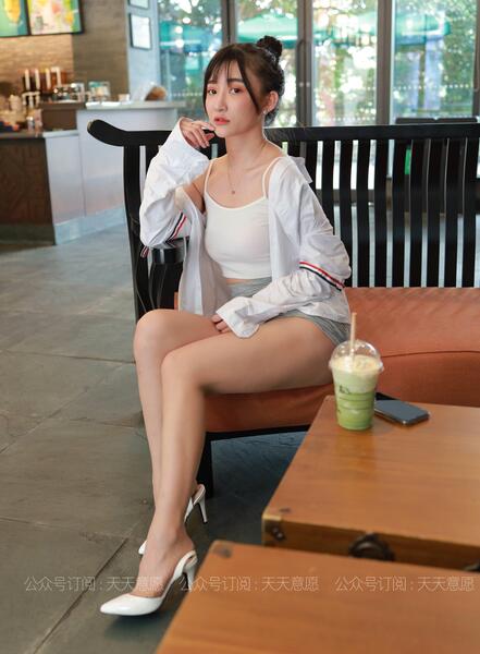 免费在线毛片-成人免费在线视频 - 小鸡AV欧美三级中文字幕