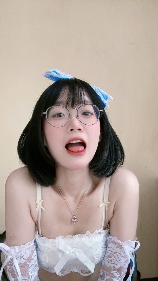 穿进肉欲游戏每天挨C-freex性欧美 - 小鸡AV处 女 开 苞视频国产免费