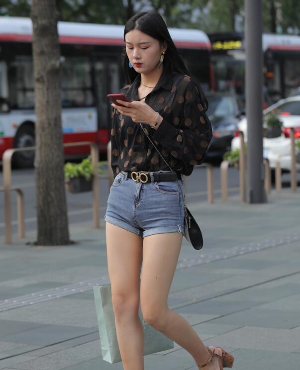 久久视频免费观看-metcn夏冰春色2 - 小鸡AV色偷偷亚洲精品一区二区