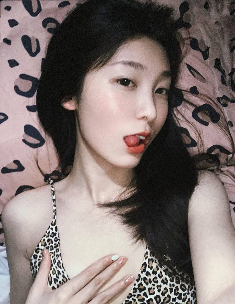 伊人干综合-久久伊人天堂视频网 - 小鸡AV久久精品国产一区二区三区不卡