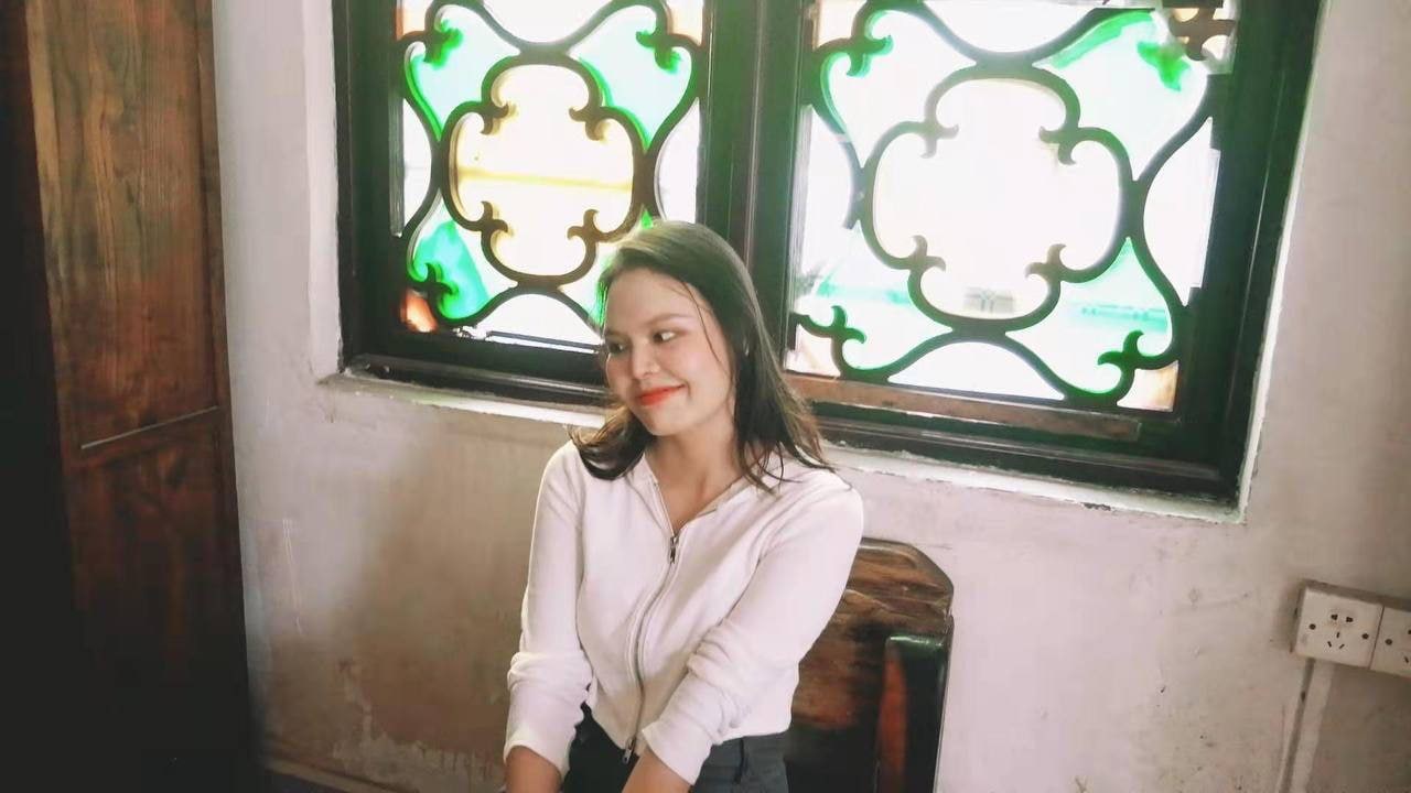 日韩v欧美-狠狠躁18三区二区一区 - 小鸡AV一区二区三区美女视频