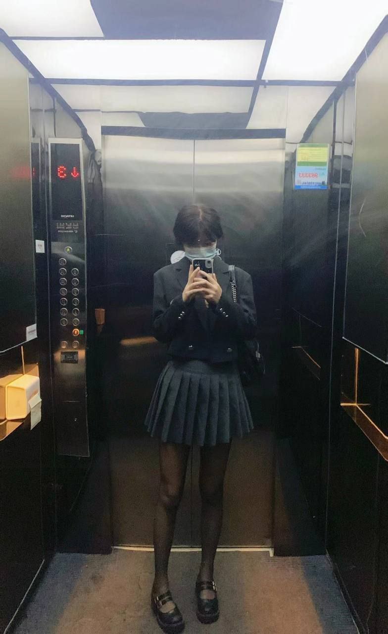 乡下邻居寡妇教我做爰小说