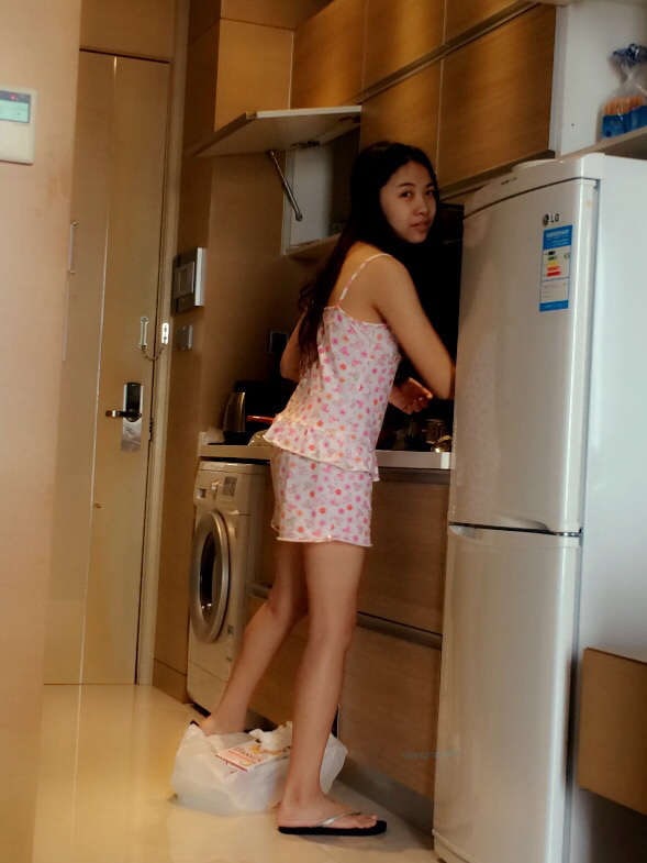 欧美9区-精品免费视在线观看 - 小鸡AV日韩精品中文乱码在线观看