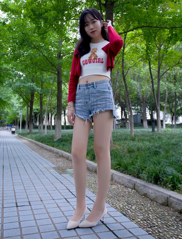 国产亚洲精品美女一区二区-欧美高清不卡视频 - 小鸡AV韩国一区