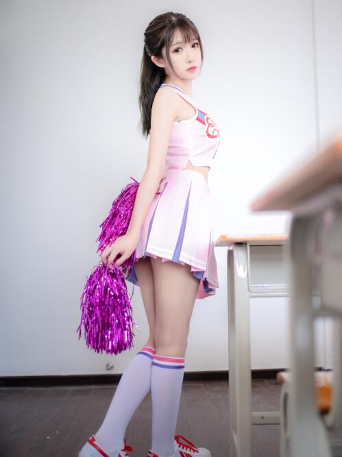 国模燕子大尺度私拍 [-好小好紧H有妇之夫 - 小鸡AV双性美人被调教到喷水A片