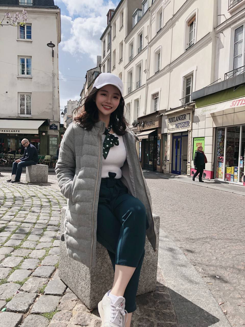 国产自产对白一区-WWW国产亚洲精品 - 小鸡AV韩国r级2017