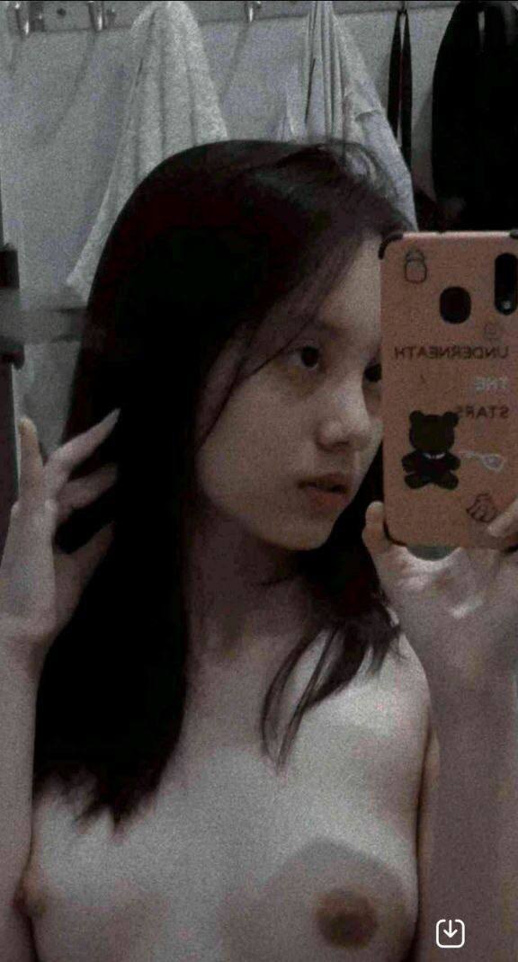 意大利色情经典巜肉欲戈雅之灵-日本公妇里乱片A片在线播放保姆 - 小鸡AV欧美亚洲日本一区