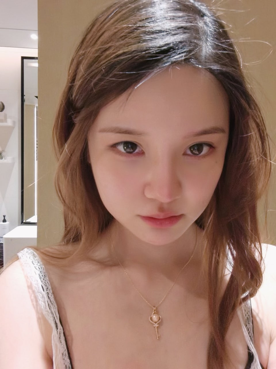 女教师和男人做愛