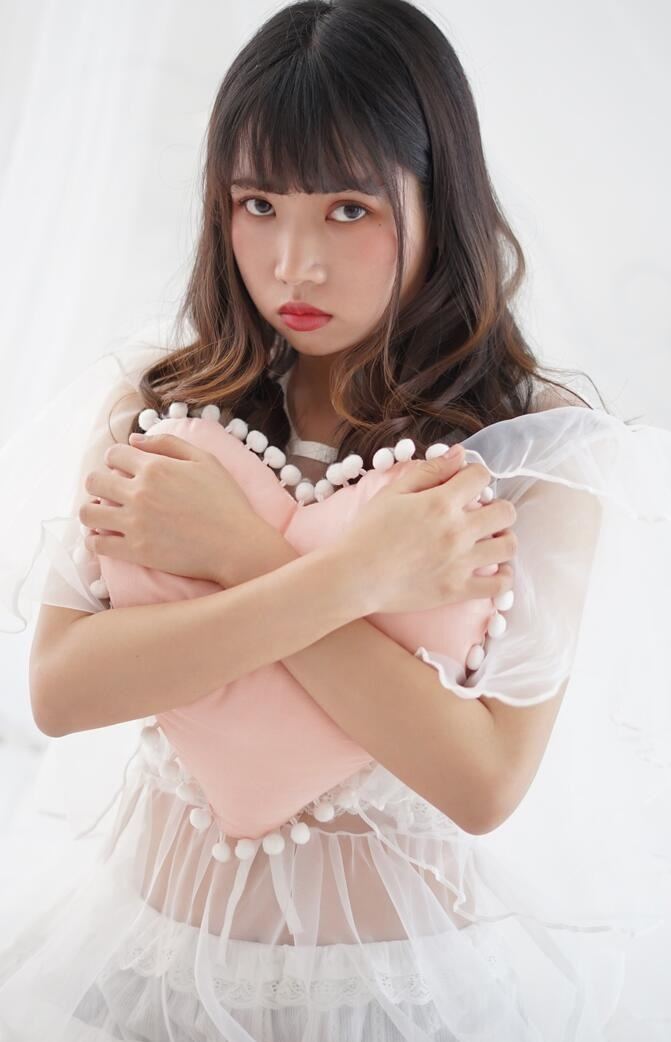 亲胸亲嘴床震刺激视频大全-国产萌白酱在线一区二区 - 小鸡AV日韩色情无码免费A片