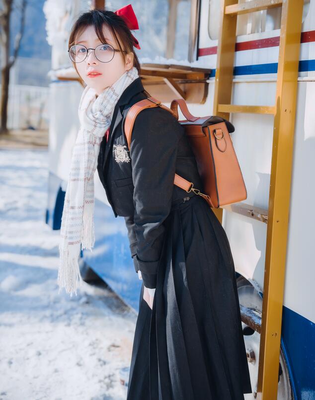 最近免费中文字幕中文高清-国产精品社区在线观看 - 小鸡AV一区二区三区欧美日韩国产