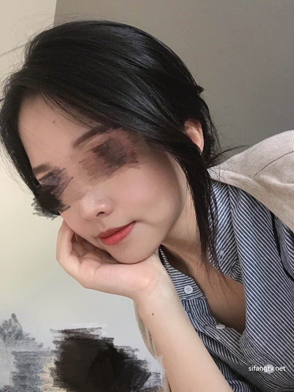 免费观看又色又爽又湿的视频软件-男男G片特黄高清A片免费漫画 - 小鸡AV男人猛桶女人底下30分钟