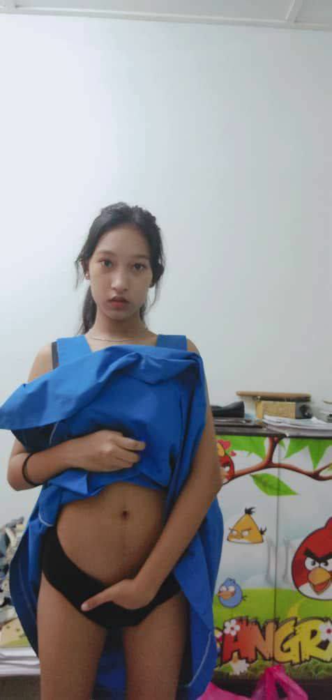 吃奶摸下面视频-高清二区 - 小鸡AV夜色影视