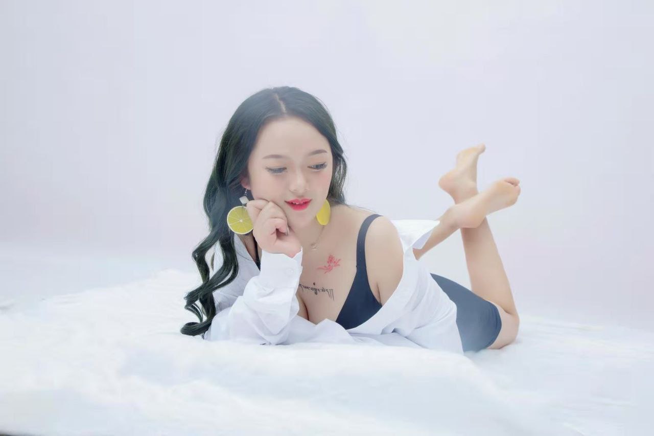 人人干人人插-日本一区二区三区在线观看网站 - 小鸡AV善良的小峓子 中文版