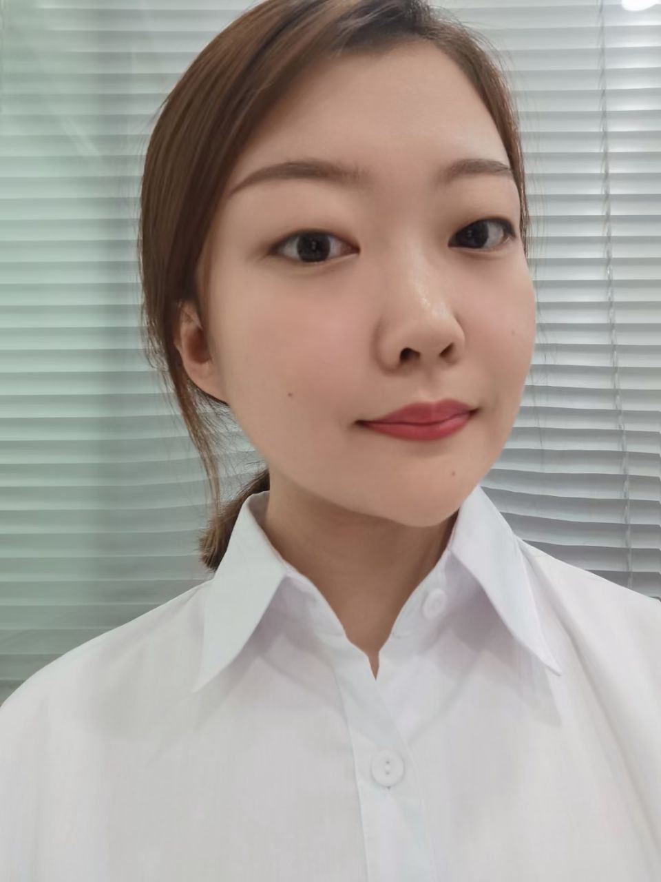 免费国产又色又爽又黄的网站-他的手挤进我胸罩里揉搓 - 小鸡AV小龙女玉足娇喘蕾丝湿润