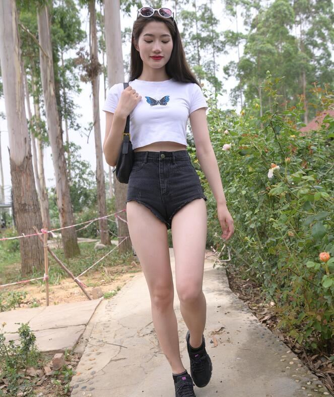 日本理论片和搜子同居的日子2