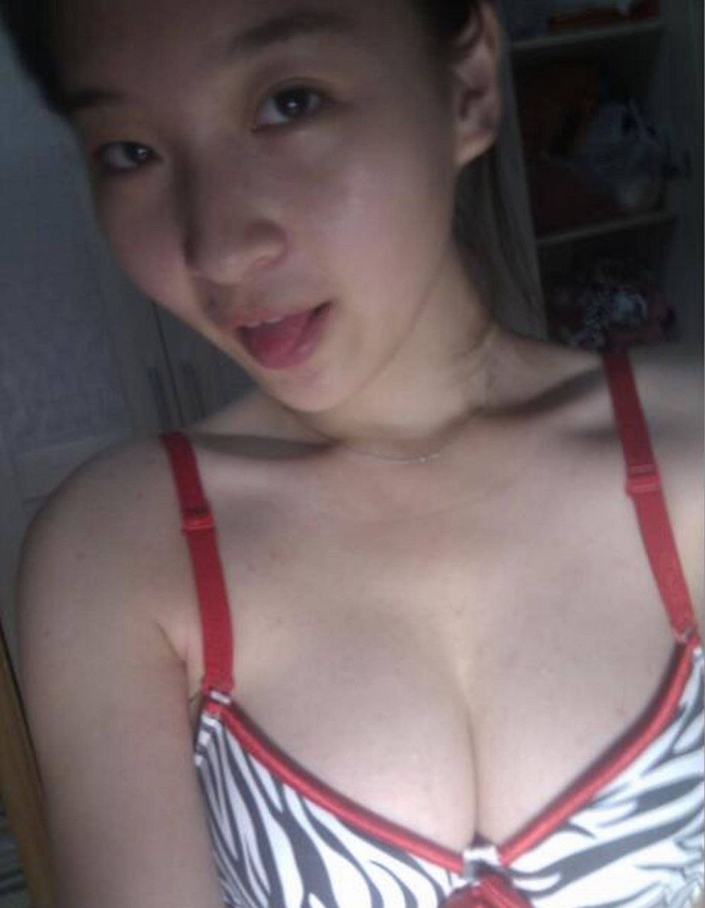 叶子媚全乳无码免费A片-日本黄无码不卡高清在线观看 - 小鸡AV国产亚洲精品久久久久的角色