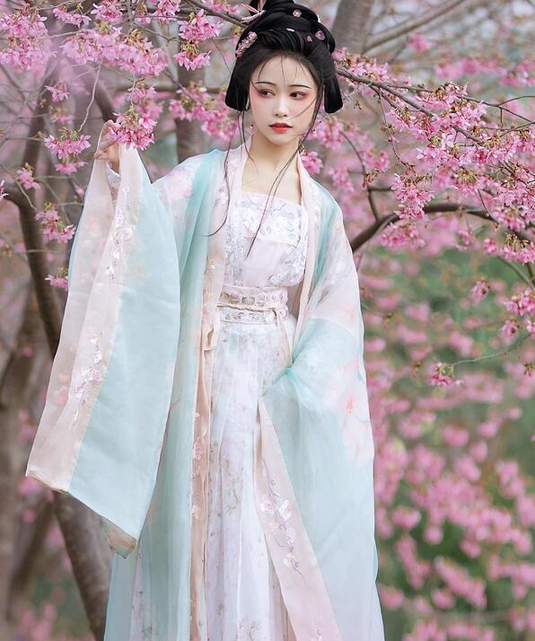 国产夫妇肉麻对白-黄色一机片 - 小鸡AV日韩激情网址