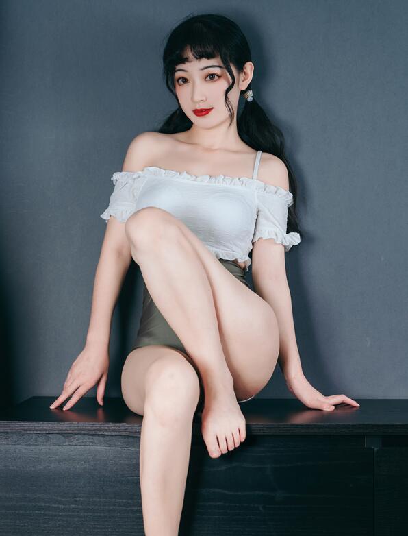 我解开岳内裤好滑-印度幻女FREE性ZOZO交 - 小鸡AV欧美videos人牛交