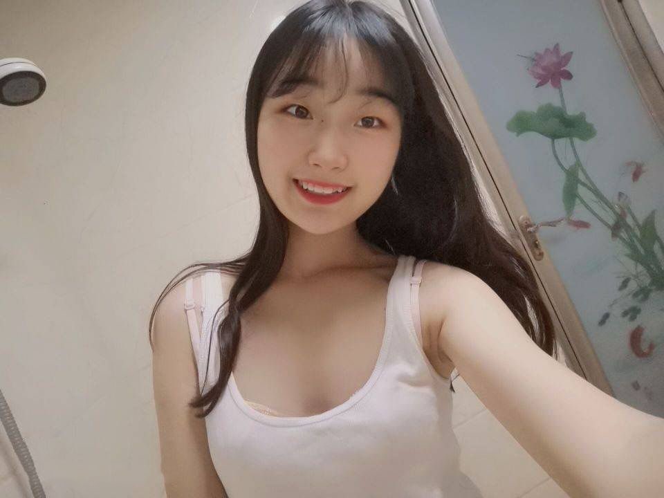 在线亚洲天堂-韩国伦理电影在线观看免费观看完整版 - 小鸡AV色综合日韩