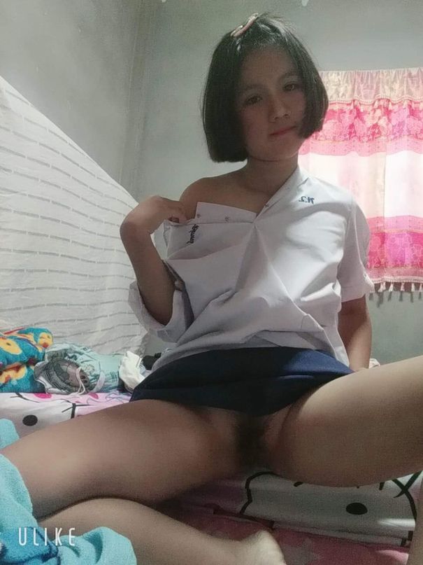 h污小舞白丝玉足榨精小说