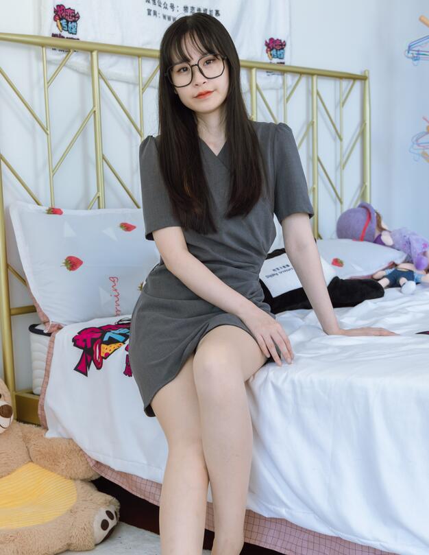 伦韩国理片在线观看-国产色情高清电影视频 - 小鸡AV18禁在线无遮挡羞羞漫画