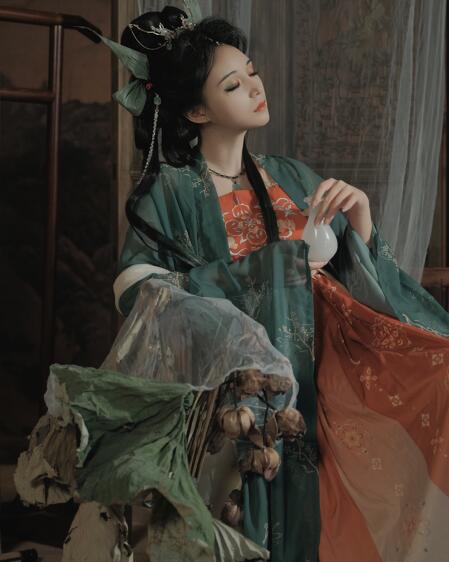 青青草99热久久